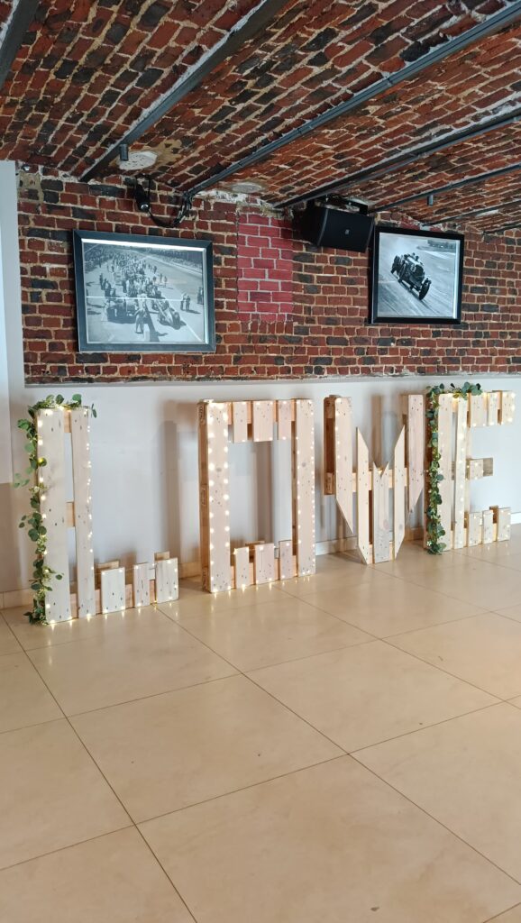 PHOTO 2025 01 23 21 11 57